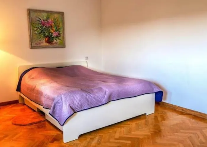 A Cosy Private Room In The Heart Of Old Podgorze